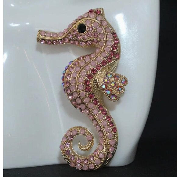 Pink & Iridescent Rhinestone Seahorse Brooch Pin Gold Tone - Picture 3 of 3